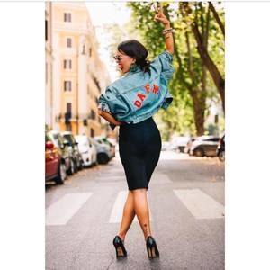 Meet your Posher, Dafne